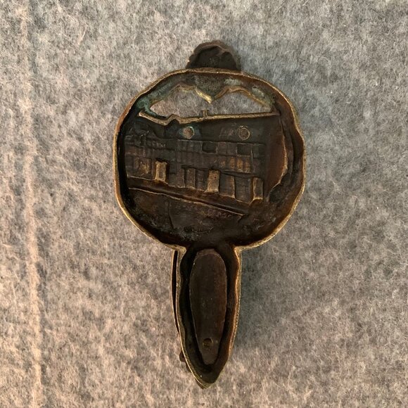 Vintage Stratford on Avon Shakespeare Solid Brass Door Knocker - Picture 5 of 5